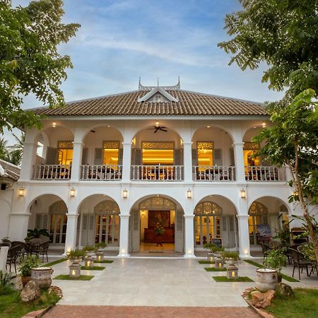 Villa Santi Hotel Luang Prabang Bagian luar foto