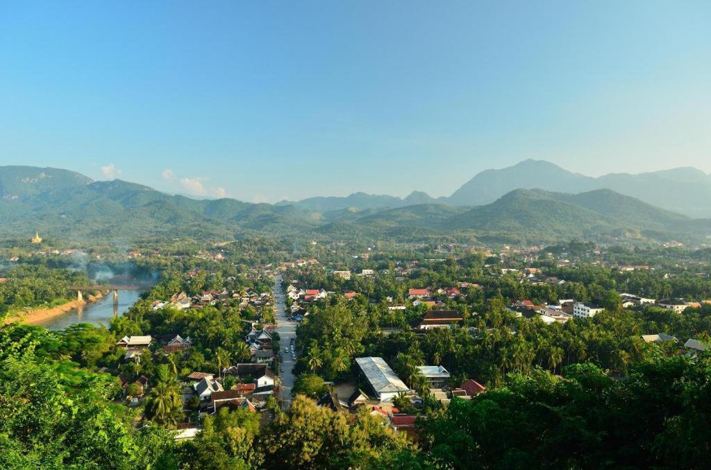 Villa Santi Hotel Luang Prabang Bagian luar foto